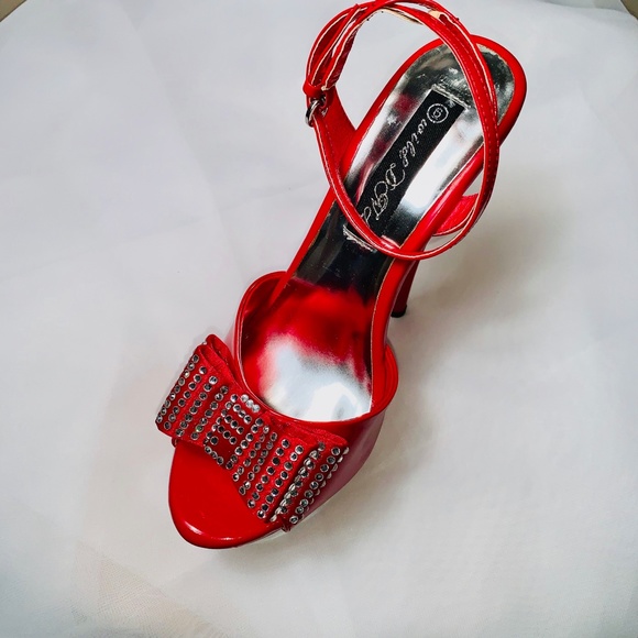 Red Rhinestone Diva - Picture 2 of 2